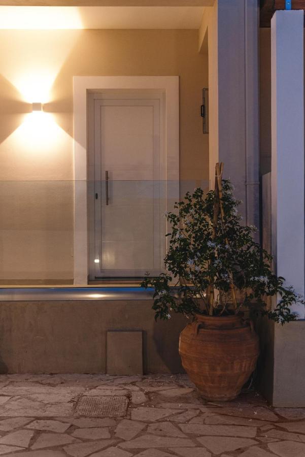 Christa Luxury Apartments Kávos Zewnętrze zdjęcie
